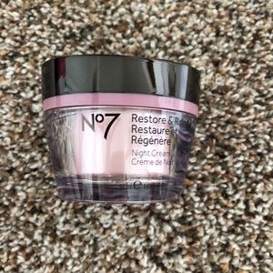 No7 Restore and Renew Night Cream NEW
